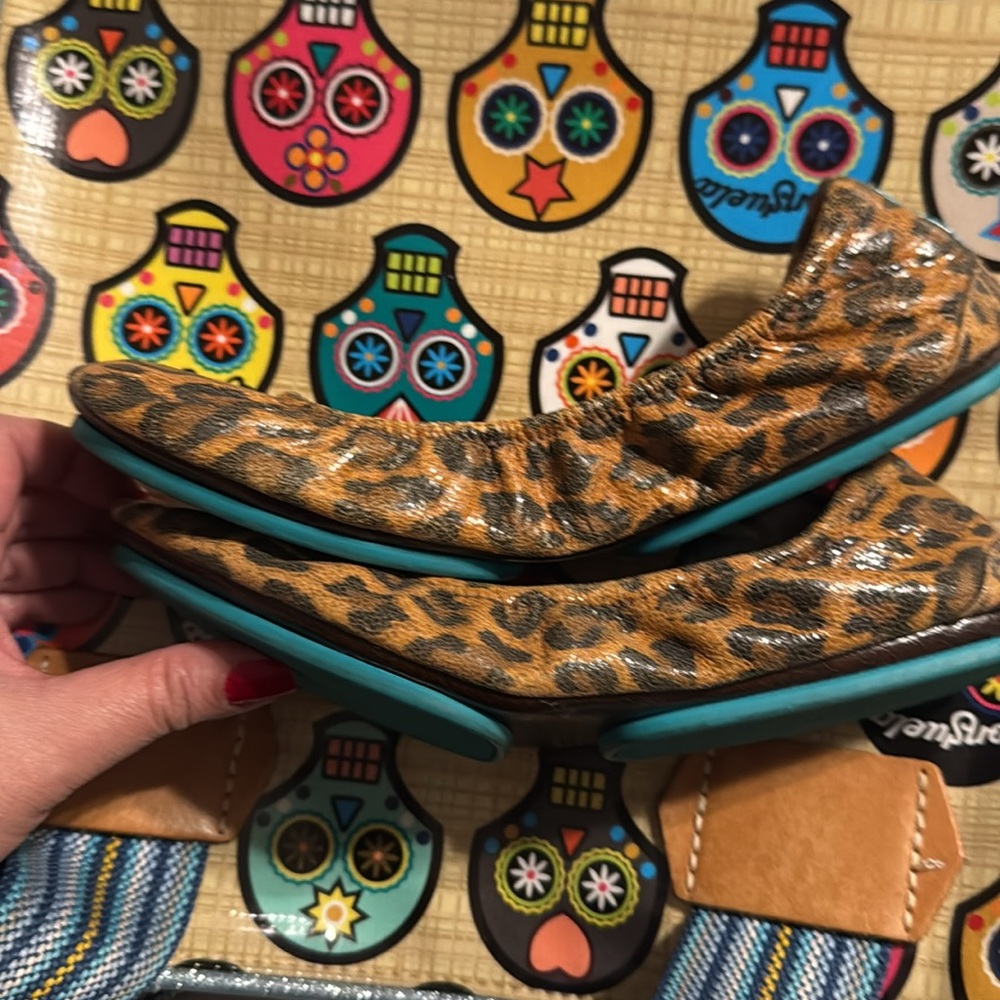 Tieks Leopard Print size 8 - Picture 4 of 6